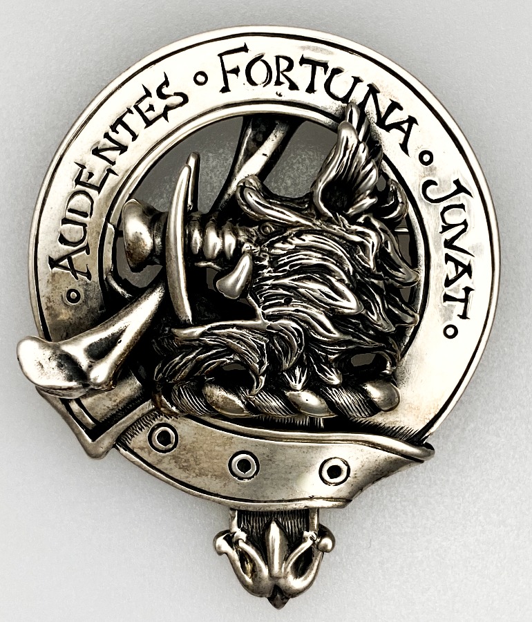 Clan Mackinnon Crest